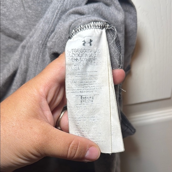 Under Armour Project Rock Sleeveless Grey Brahma Bull Tank Size XL - Picture 7 of 7